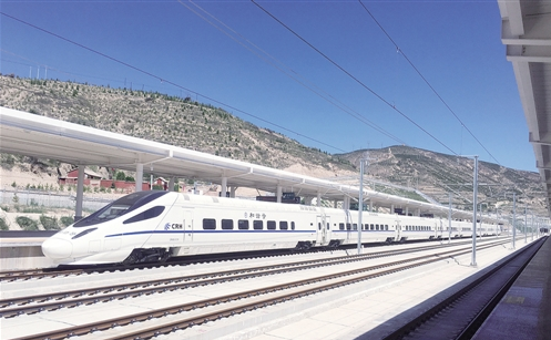 东中西部高铁全面互通 八纵八横绘城市高铁公交图