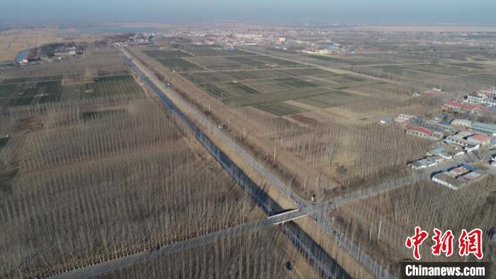 图为内源治理工程基本完工的渠道金马淀。 孔祥文 摄 图为内源治理工程基本完工的渠道金马淀。 孔祥文 摄